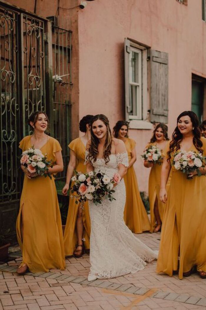 Colores de vestidos 2024 para damas de boda