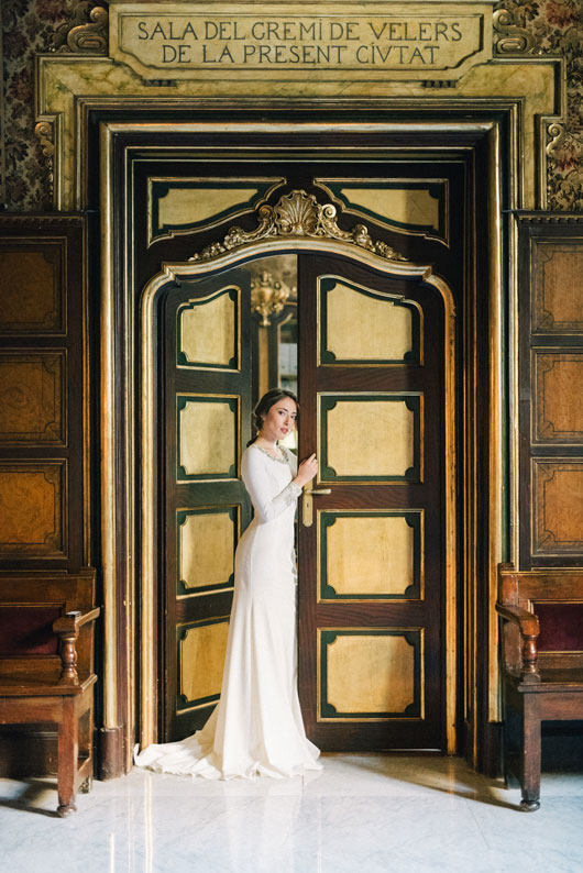 Bridal shoot in Casa de la Seda