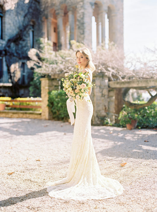 Bridal shoot in finca La Baronia