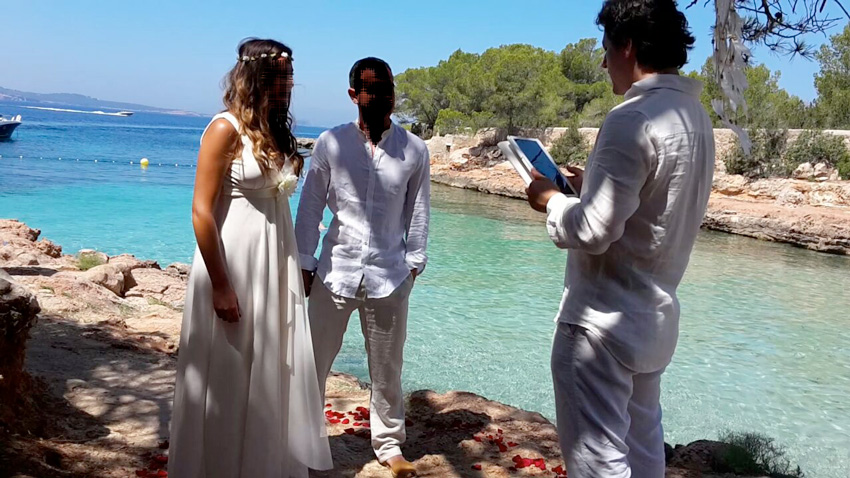 wedding officiant in Spain