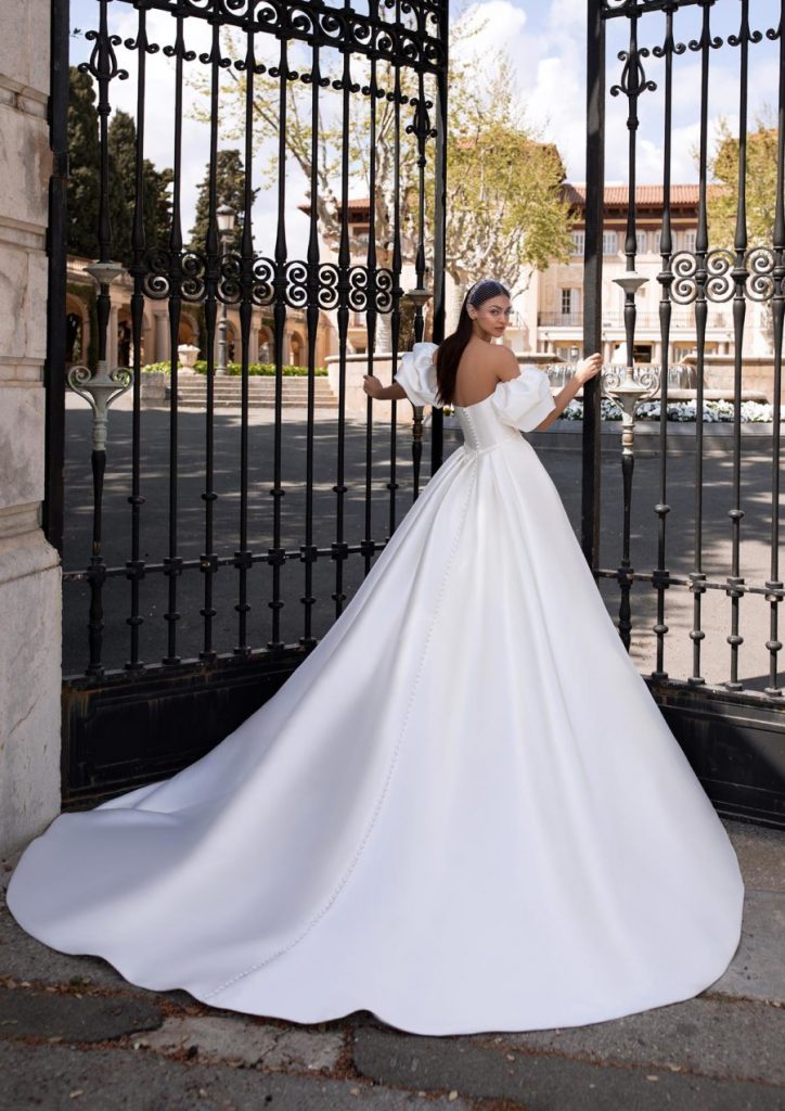 La colección 2020 más esperada de Pronovias - Perfect Venue