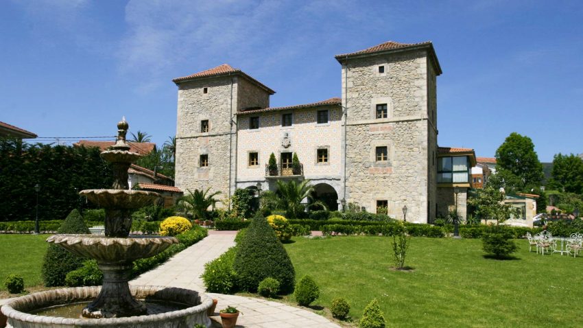 El Palacio Torre de Ruesga - Perfect Venue