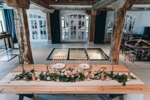 Barn Wedding Venue / Perfect Venue
