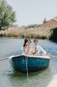 Barn Wedding Venue / Perfect Venue