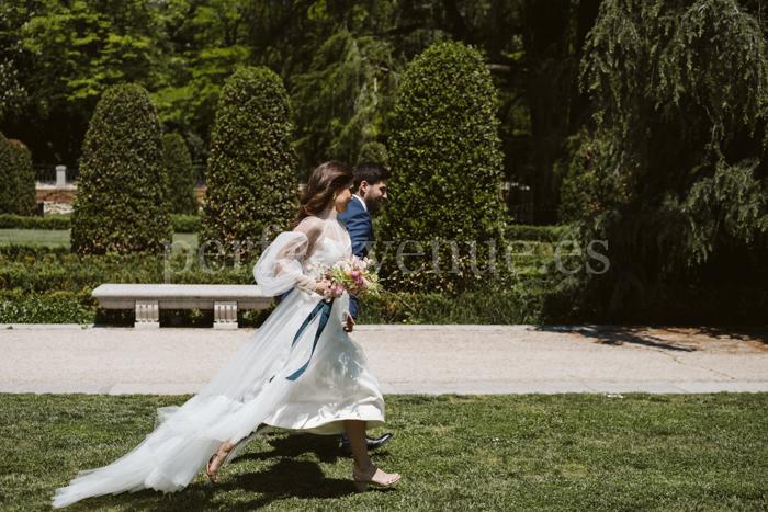 Fashion-Forward Madrid Elopement