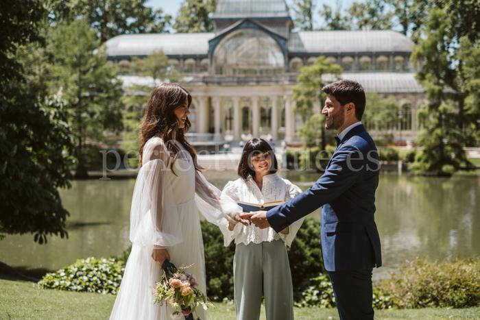 Fashion-Forward Madrid Elopement