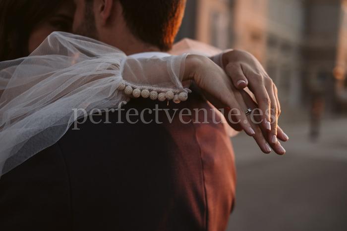 Fashion-Forward Madrid Elopement