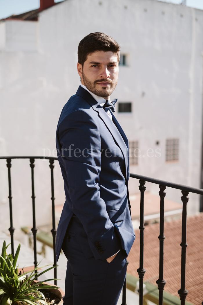 Fashion-Forward Madrid Elopement