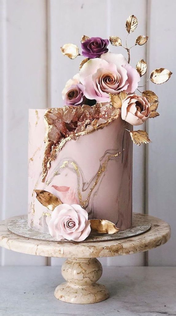 Attention sweettoothed couples! Wedding cakes trends 2023