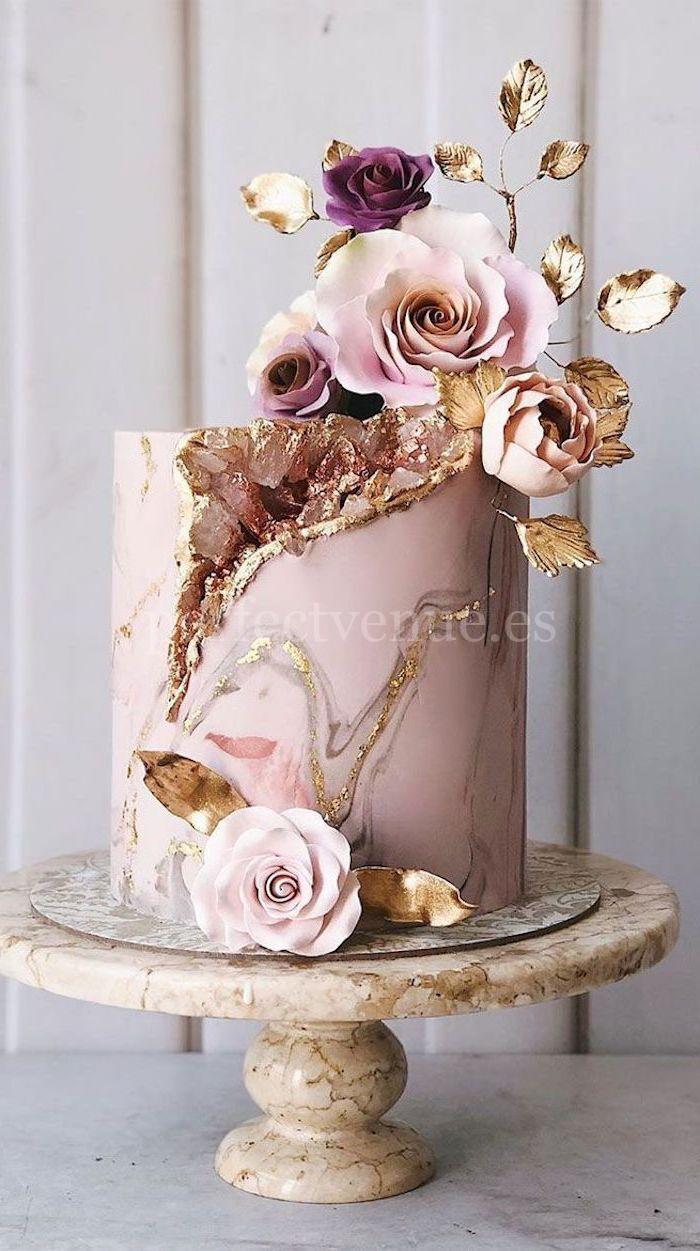 Attention Sweet Toothed Couples Wedding Cakes Trends 2023