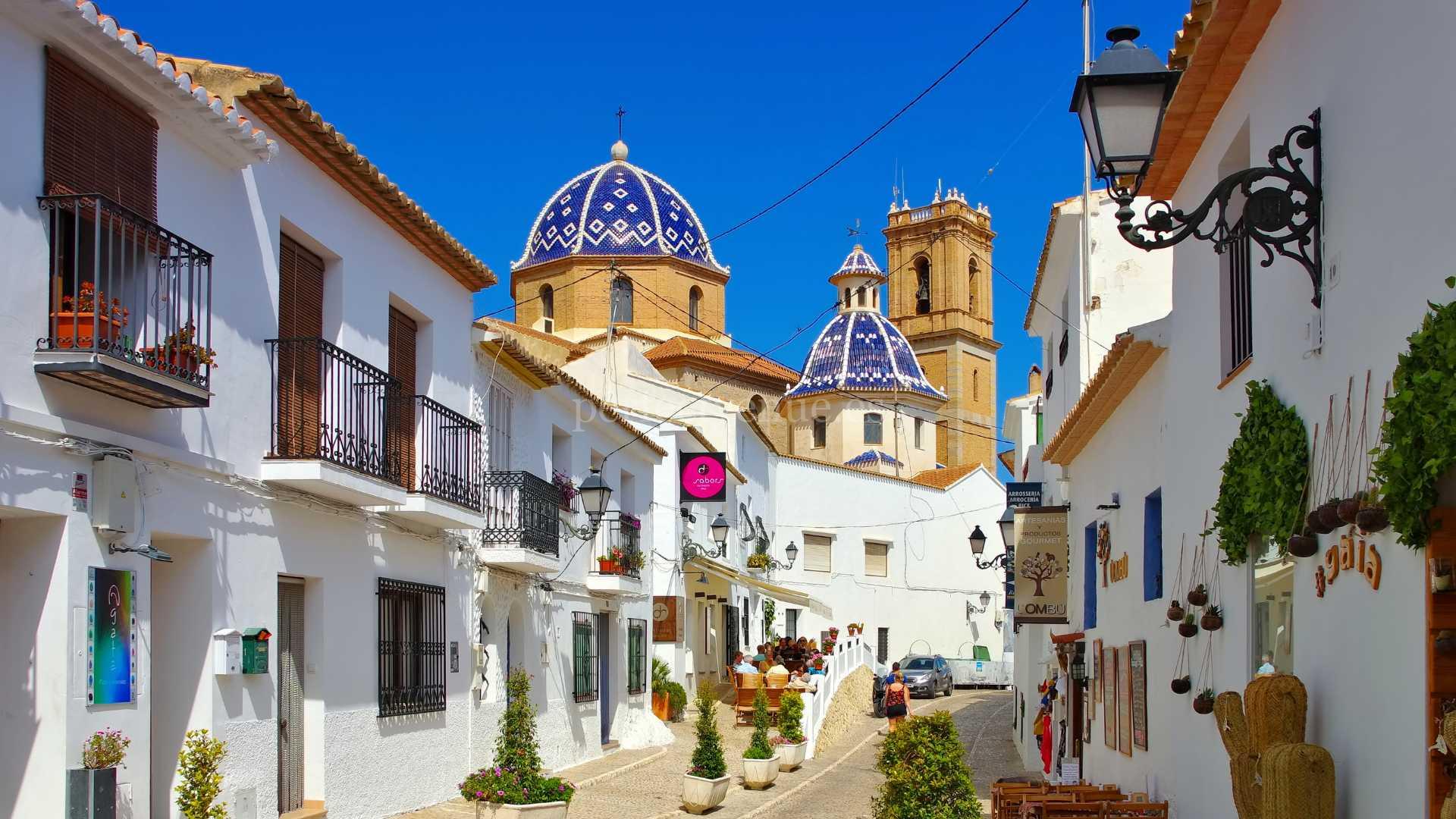 Altea / Photo via Perfect Venue