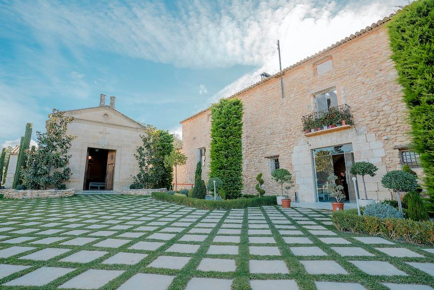 Wedding in Castell de Barxell - Perfect Venue