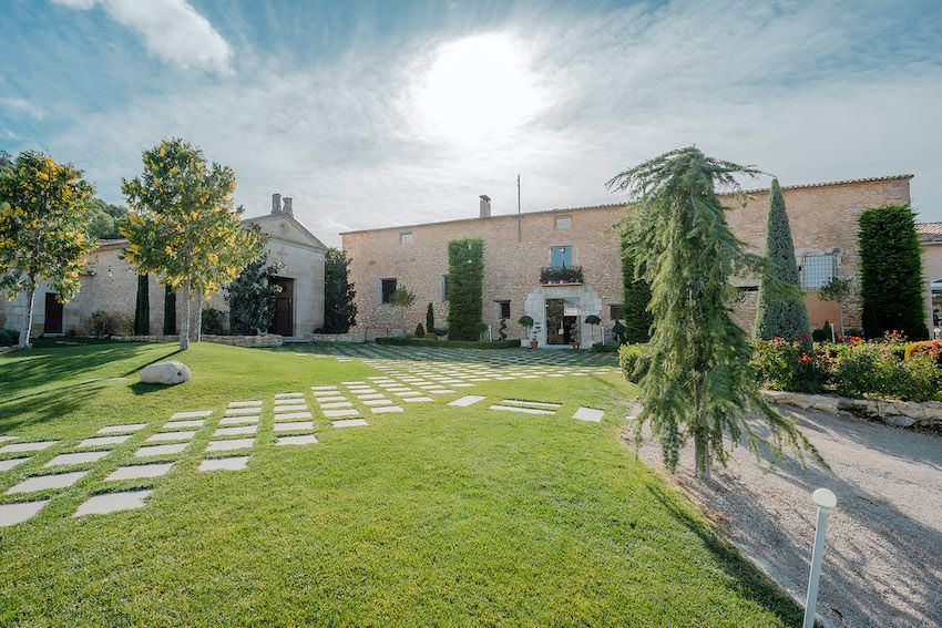 Wedding in Castell de Barxell - Perfect Venue