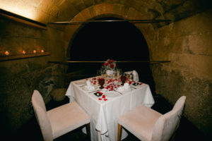 Marriage proposal Mallorca Romantic Dinner in front of the sea