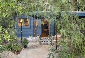 Cabaña / Perfect Venue