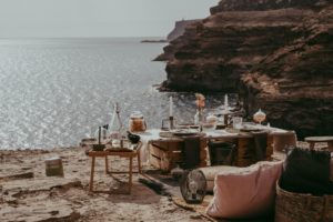 Picnic marriage proposal