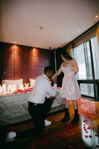 Marriage proposal in hotel - Perfect Venue