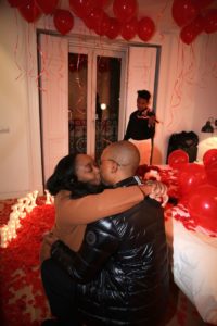 A marriage proposal in Madrid among petals / Photo via: Wedding and Events by Natalia Ortiz