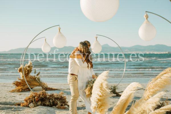 Marriage proposal in Mallorca / Photo via Natalia Ortiz Events