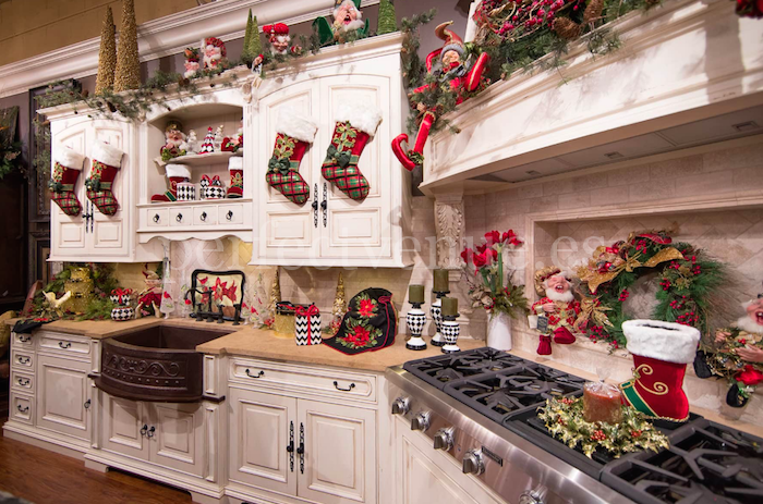 Holiday Home Decorating Services in Madrid Spain