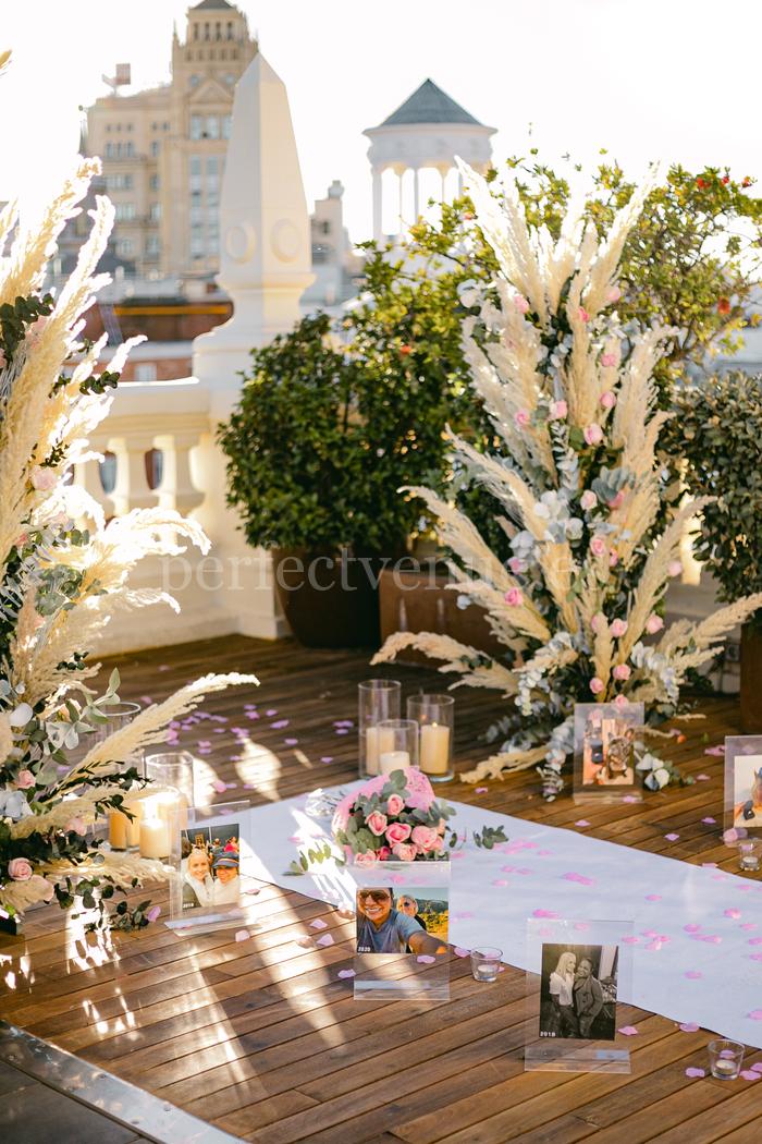 Marriage proposal rooftop Madrid
