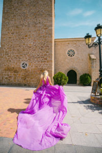 Flying-dress-photoshoot-Madrid-Spain / Photo via Natalia Ortiz