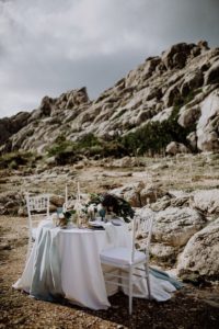 Boda en un acantilado