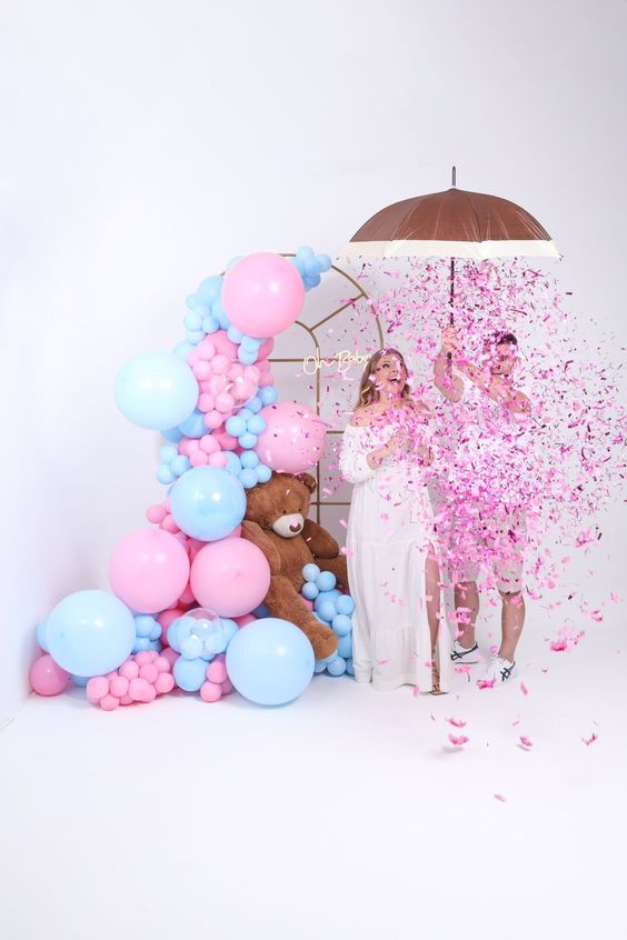 Gender reveal party / Photo via Pinterest