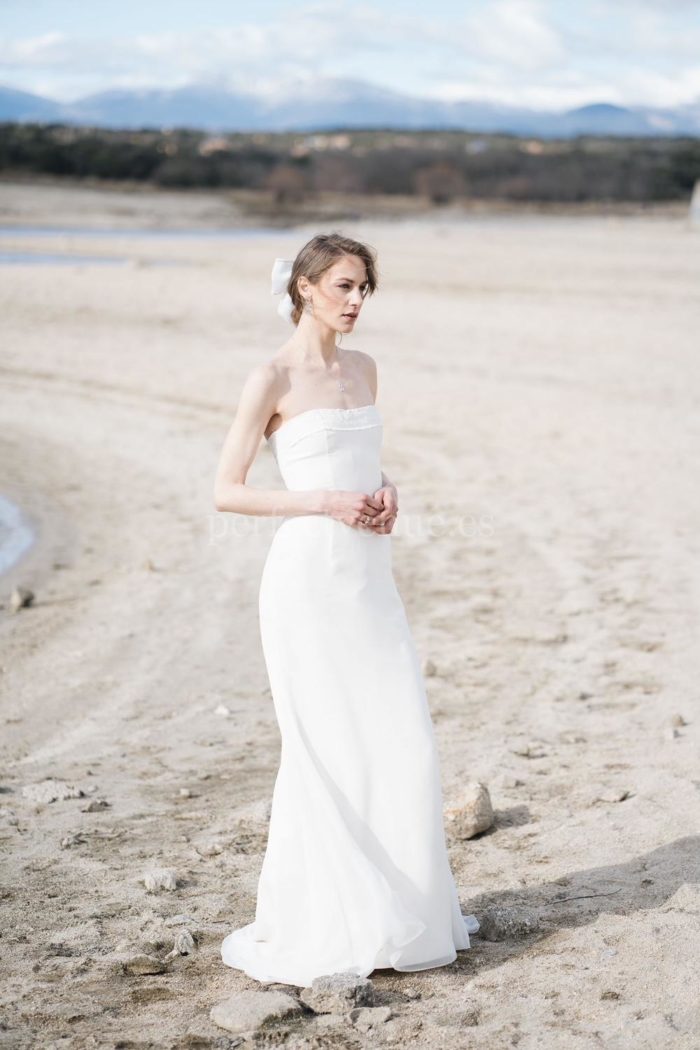 Vestidos de novia españoles/ Photo Via Wedding and Events by Natalia Ortíz