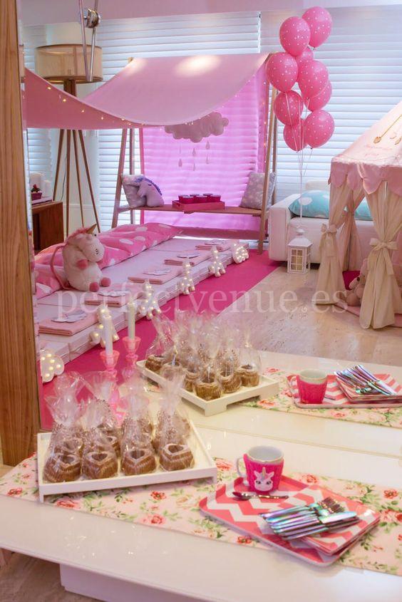 Pijama party / Photo via Pinterest