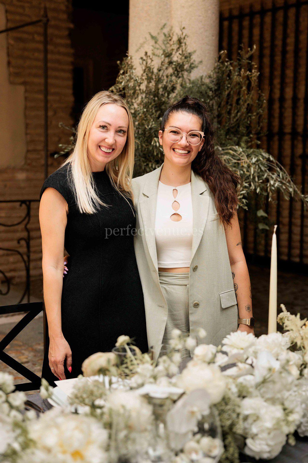 Prácticas curso de Wedding Planner de Cynthia junto a la instructora / Photo via Perfect Venue