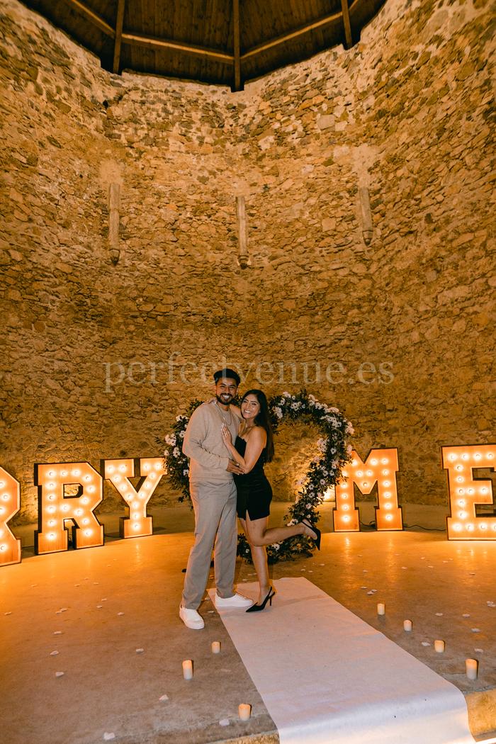Pedida de mano en un castillo catalán / Weddings and Events by Natalia Ortiz