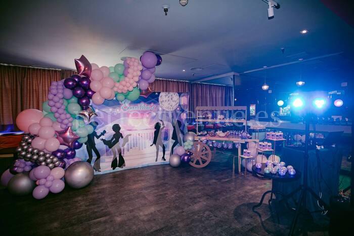 Cumpleaños 11 años temática disco en Madrid / Weddings and Events by Natalia Ortiz