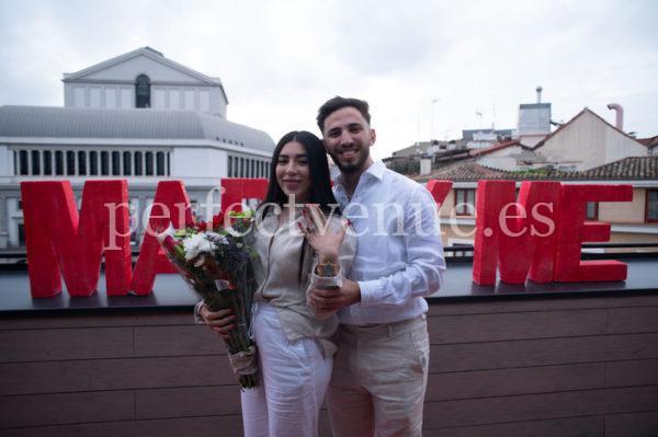 Marriage-proposal-in-private-terrace-Natalia-Ortiz-Events
