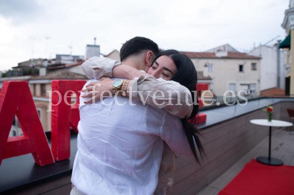 Marriage-proposal-in-private-terrace-Natalia-Ortiz-Events