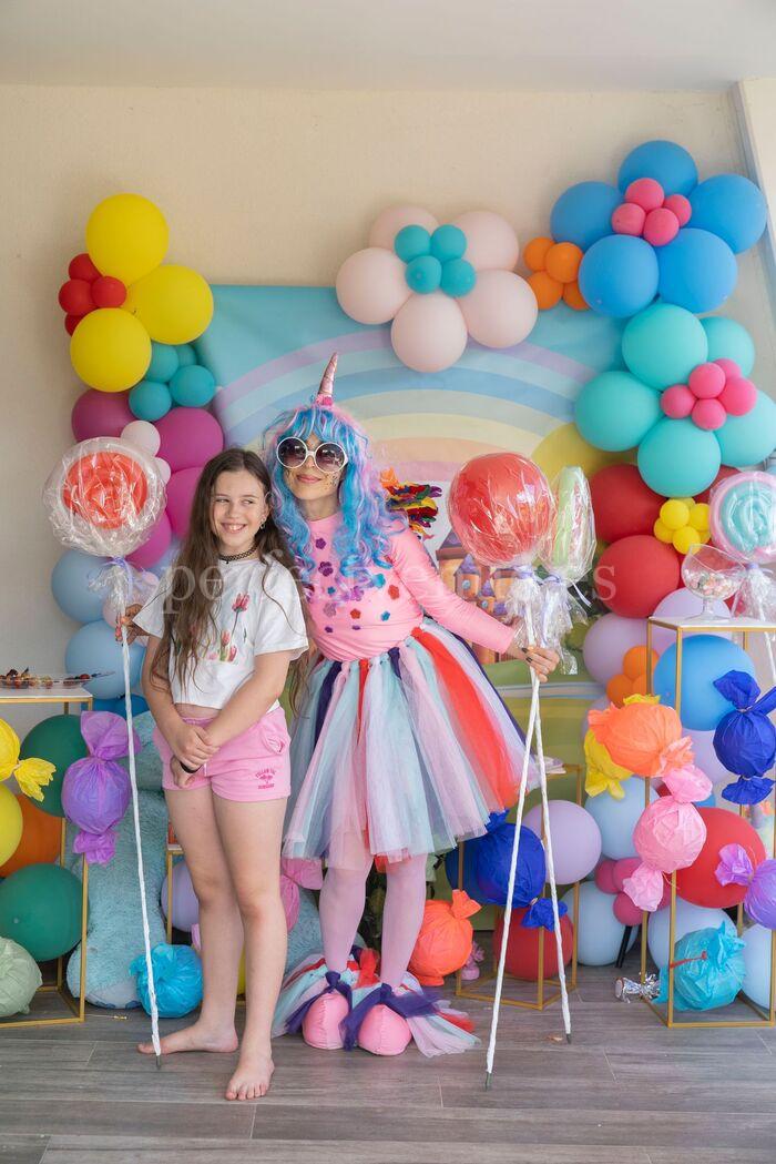 Cumpleaños infantil en Madrid temática dulces / Photo via Weddings and Events by Natalia Ortiz