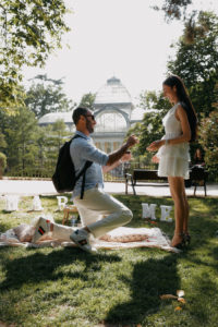 Pedida de mano con picnic kosher en Madrid / Weddings and Events by Natalia Ortiz