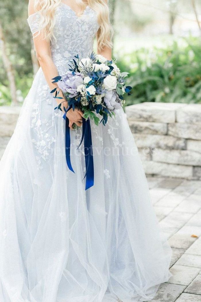 Vestido de novia / by Pinterest