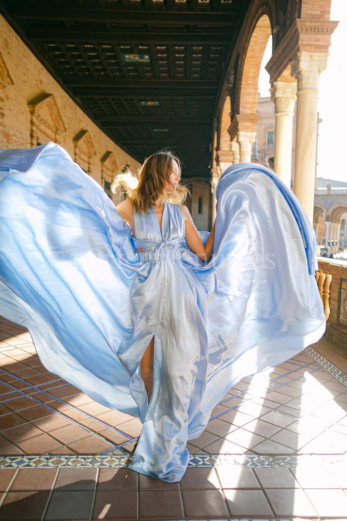 Sesión fotográfica con vestido flotante - Weddings and Events by Natalia Ortiz