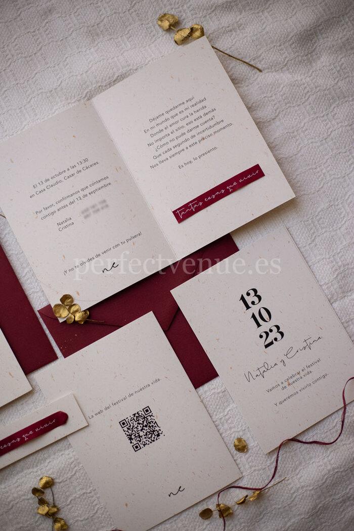 Invitaciones personalizadas / Photo via Perfect Venue