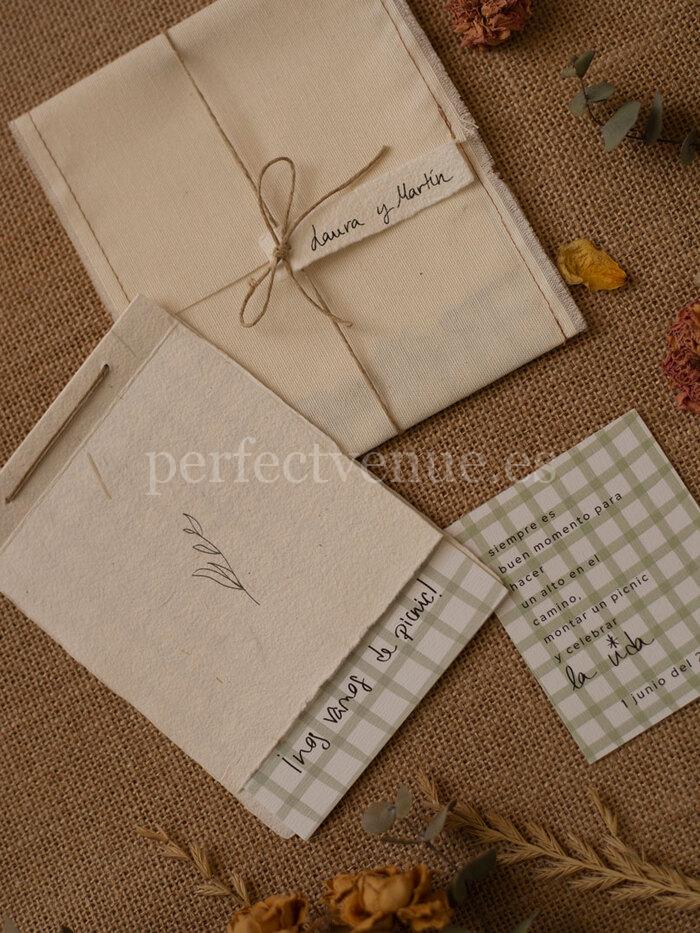 Papelería de boda personalizada / Photo via Perfect Venue