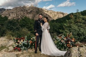 La Pedriza elopement / Photo via Wedding and Events by Natalia Ortiz