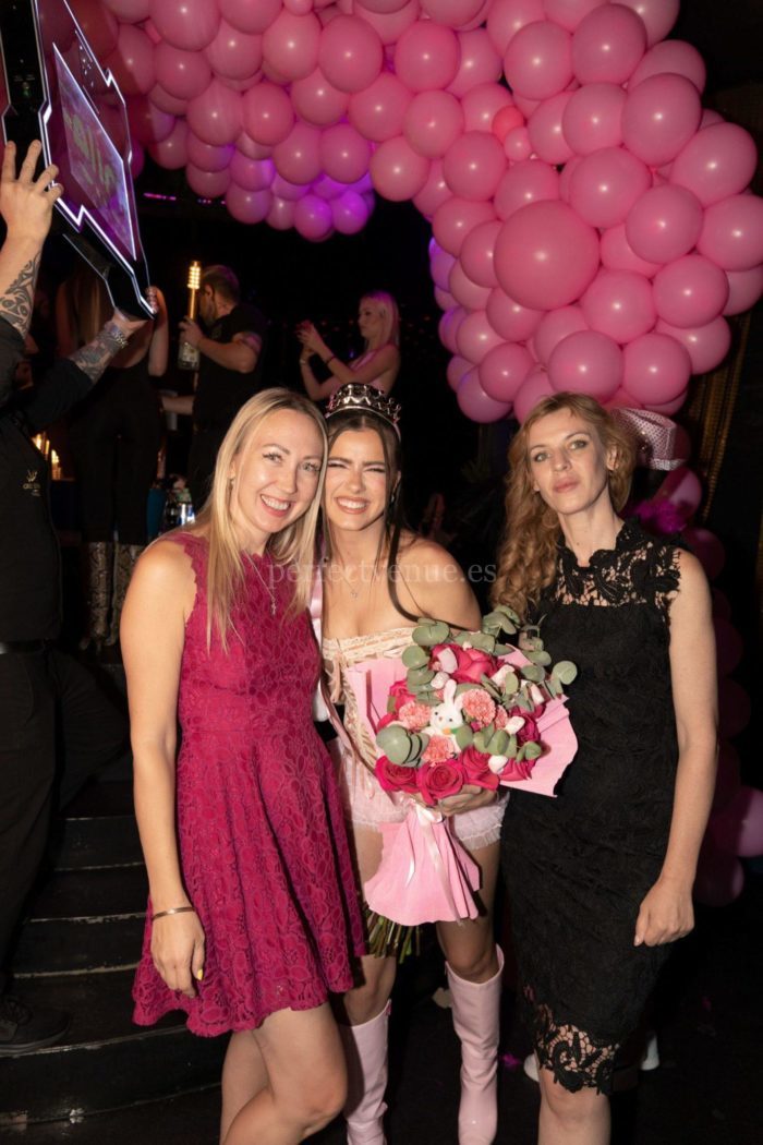 Coquette birthday Mar Lucas / Photo via Wedding and Events by Natalia Ortiz