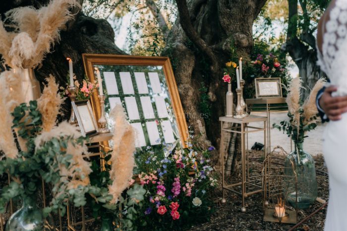 Floristeria boutique Entre Jazmines y Lavandas / Photo via Perfect Venue