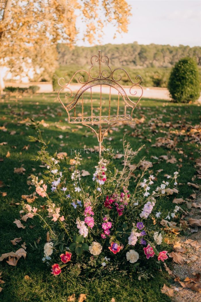 Floristeria boutique Entre Jazmines y Lavandas / Photo via Perfect Venue