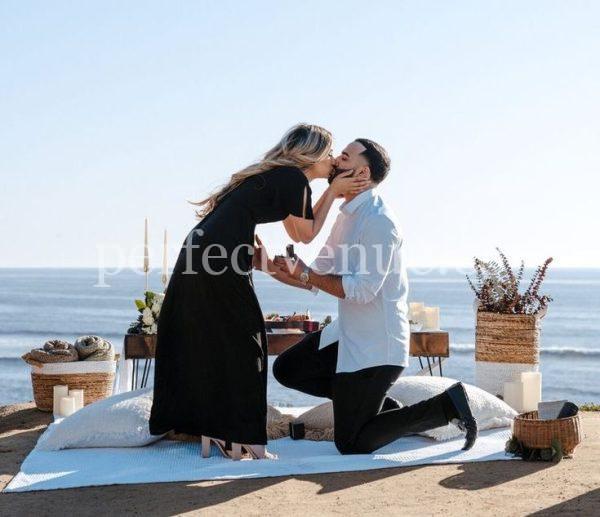 Marriage proposal in Tenerife / Photo via Natalia Ortiz Events