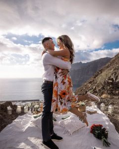 Pedida de mano en Tenerife con picnic y vistas al Teide