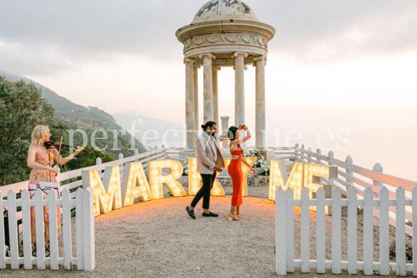 Marry Me letters Mallorca - Natalia Ortiz Proposal planner