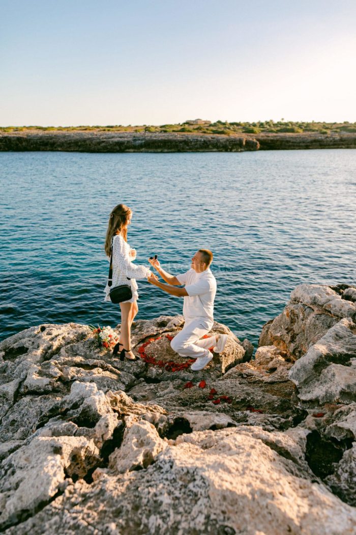 Proposal in Mallorca / Photo via Wedding and Events by Natalia Ortiz