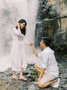 Marriage proposal in Tenerife / Photo via Natalia Ortiz Events